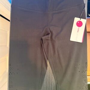 Yogalicious Women's Black Leggings